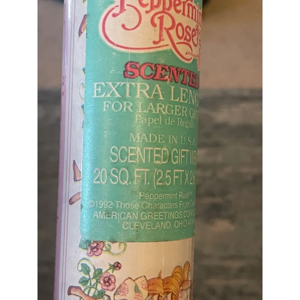 Vtg Peppermint Rose Scented Gift Wrap Roll 20 Sq. Ft. Extra Long Wrapping‎ Paper